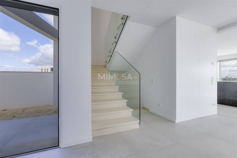 Moradia T4 Venda em Mexilhoeira Grande,Portimão