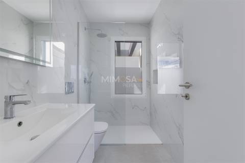 Moradia T4 Venda em Mexilhoeira Grande,Portimão