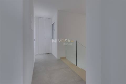 Moradia T4 Venda em Mexilhoeira Grande,Portimão