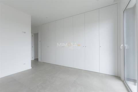 Moradia T4 Venda em Mexilhoeira Grande,Portimão