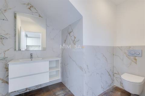 Moradia Geminada T3+1 Venda em Sagres,Vila do Bispo