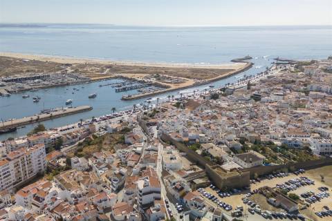 Moradia T1 Renovada com AL (Alojamento Local) em Lagos