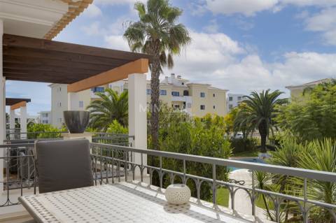 Apartamento T3 a 2 minutos da Praia de Porto de Mós, Lagos