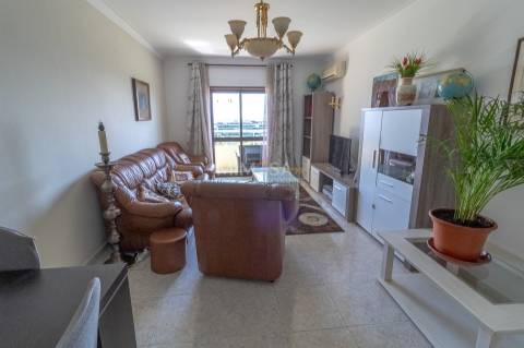 Apartamento T2, com vista mar em Alvor