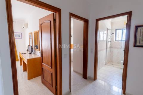 Apartamento T2, com vista mar em Alvor