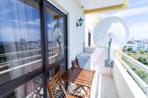 Apartamento T2, com vista mar em Alvor