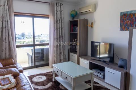 Apartamento T2, com vista mar em Alvor