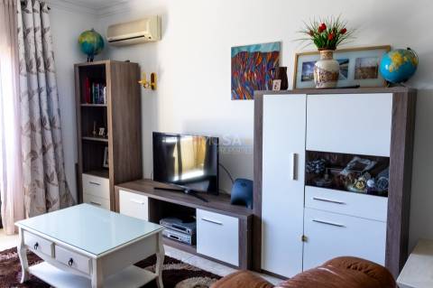 Apartamento T2, com vista mar em Alvor