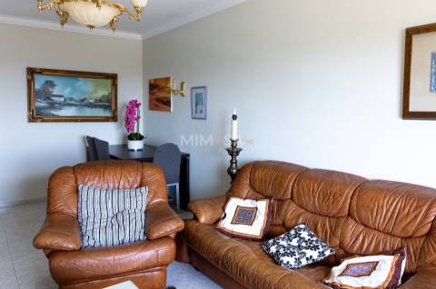 Apartamento T2, com vista mar em Alvor