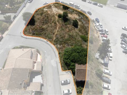 Terreno com Projeto de Loteamento – Excelente Oportunidade em Lagos