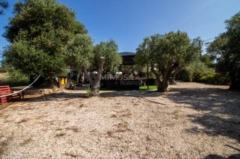 Oportunidade Negocio: Restaurante com Propriedade em Aljezur