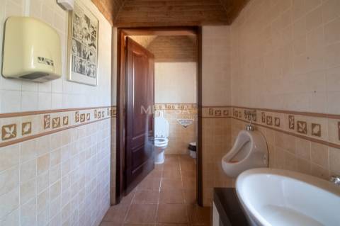 Oportunidade Negocio: Restaurante com Propriedade em Aljezur