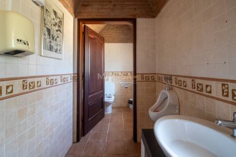 Oportunidade Negocio: Restaurante com Propriedade em Aljezur