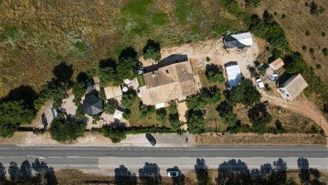 Oportunidade Negocio: Restaurante com Propriedade em Aljezur