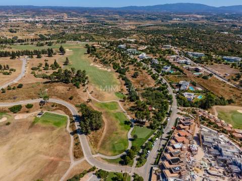 Moradia T4 Venda em Odiáxere,Lagos