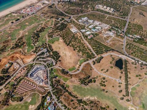 Terreno Para Construção T4 Venda em Lagos (São Sebastião e Santa Maria),Lagos