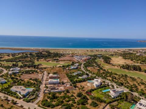 Terreno Para Construção T4 Venda em Lagos (São Sebastião e Santa Maria),Lagos