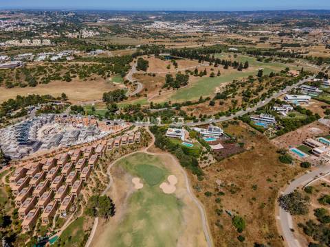 Terreno Para Construção T4 Venda em Lagos (São Sebastião e Santa Maria),Lagos