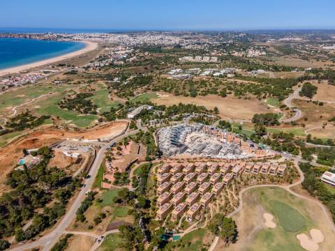 Terreno Para Construção T4 Venda em Lagos (São Sebastião e Santa Maria),Lagos
