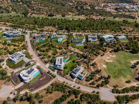 Terreno Para Construção T4 Venda em Lagos (São Sebastião e Santa Maria),Lagos