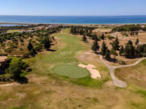 Terreno Para Construção T4 Venda em Lagos (São Sebastião e Santa Maria),Lagos