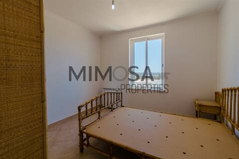 Encantadora casa tradicional, com piscina, localizada numa aldeia tranquila no coração do Algarve.