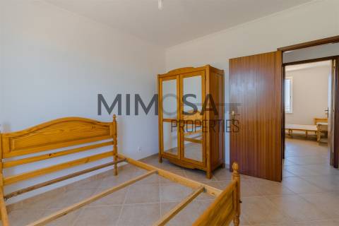 Encantadora casa tradicional, com piscina, localizada numa aldeia tranquila no coração do Algarve.