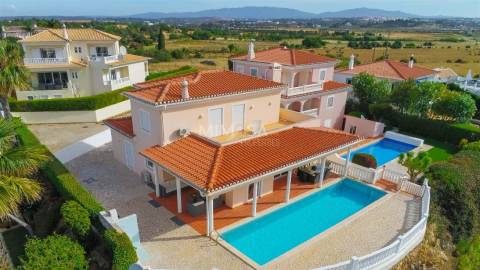 Moradia T6 Venda em Odiáxere,Lagos