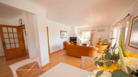 Moradia T6 Venda em Odiáxere,Lagos