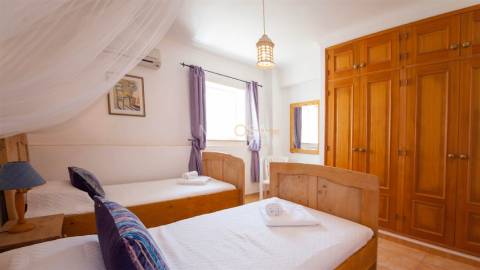 Moradia T6 Venda em Odiáxere,Lagos