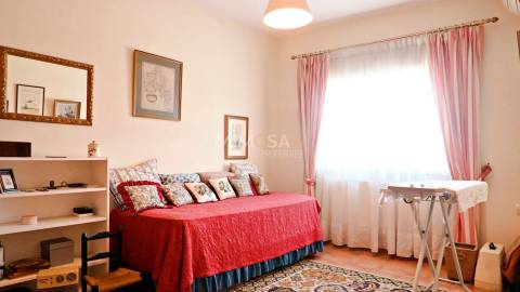 Moradia T4 com Piscina Privativa em Sargaçal, Lagos