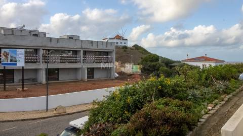 Novo Apartamento T1+1 com Vista Mar na Aldeia da Carrapateira
