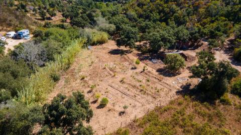 Herdade com 7,1 hectares com Potencial Turístico em Aljezur
