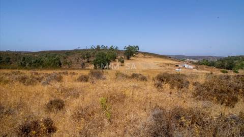 Quinta com Moradia e Terrenos de 16ha – Colinas Verdes, Lagos