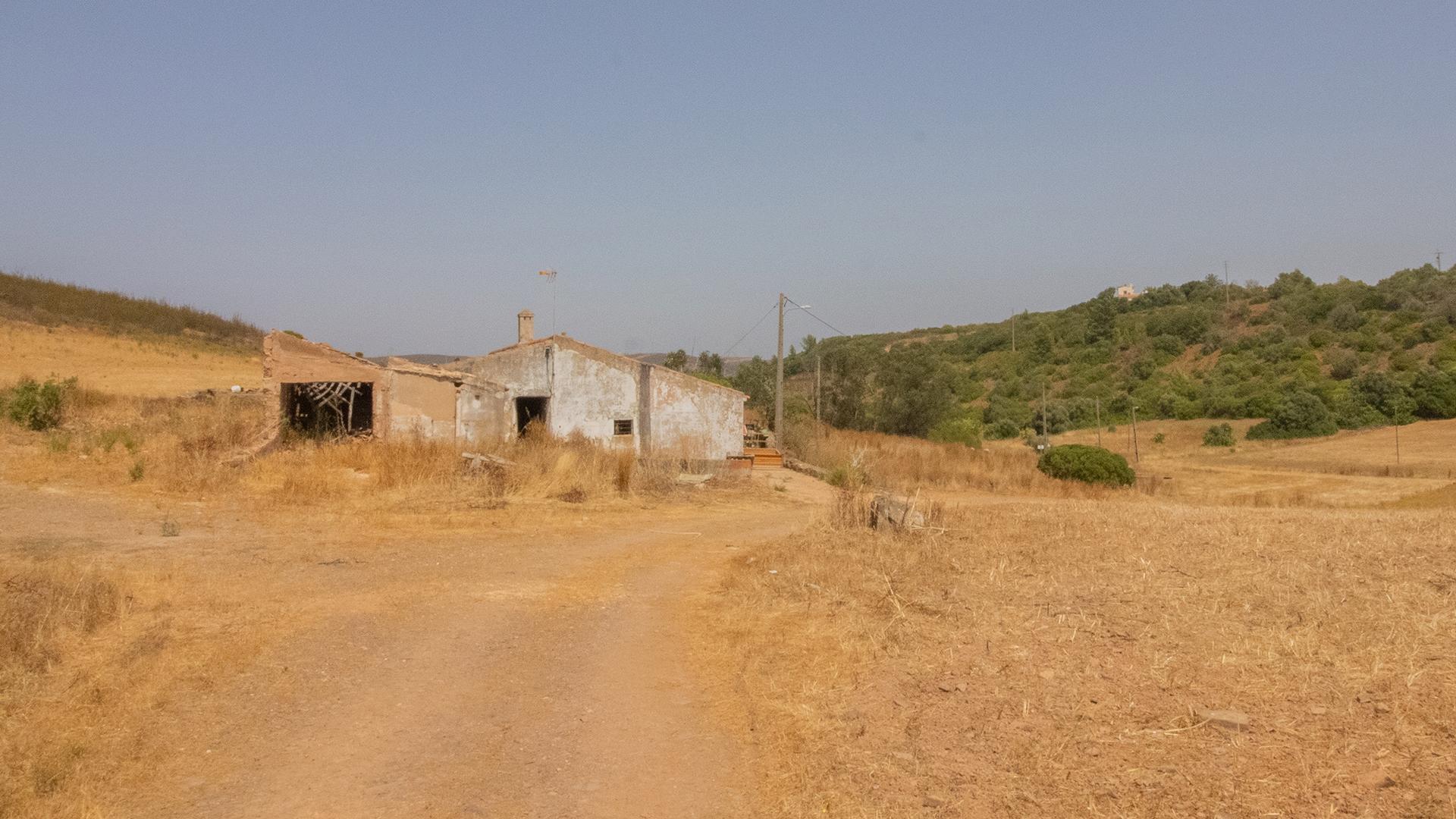 Quinta com Moradia e Terrenos de 16ha – Colinas Verdes, Lagos