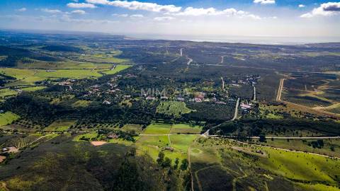 Quinta com Moradia e Terrenos de 12ha – Colinas Verdes, Lagos