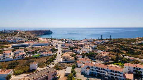 Moradia T3 + Lote na Vila de Sagres, Algarve