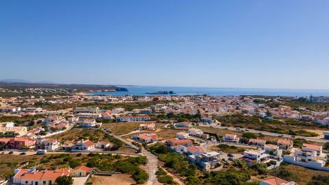 Moradia T3 + Lote na Vila de Sagres, Algarve