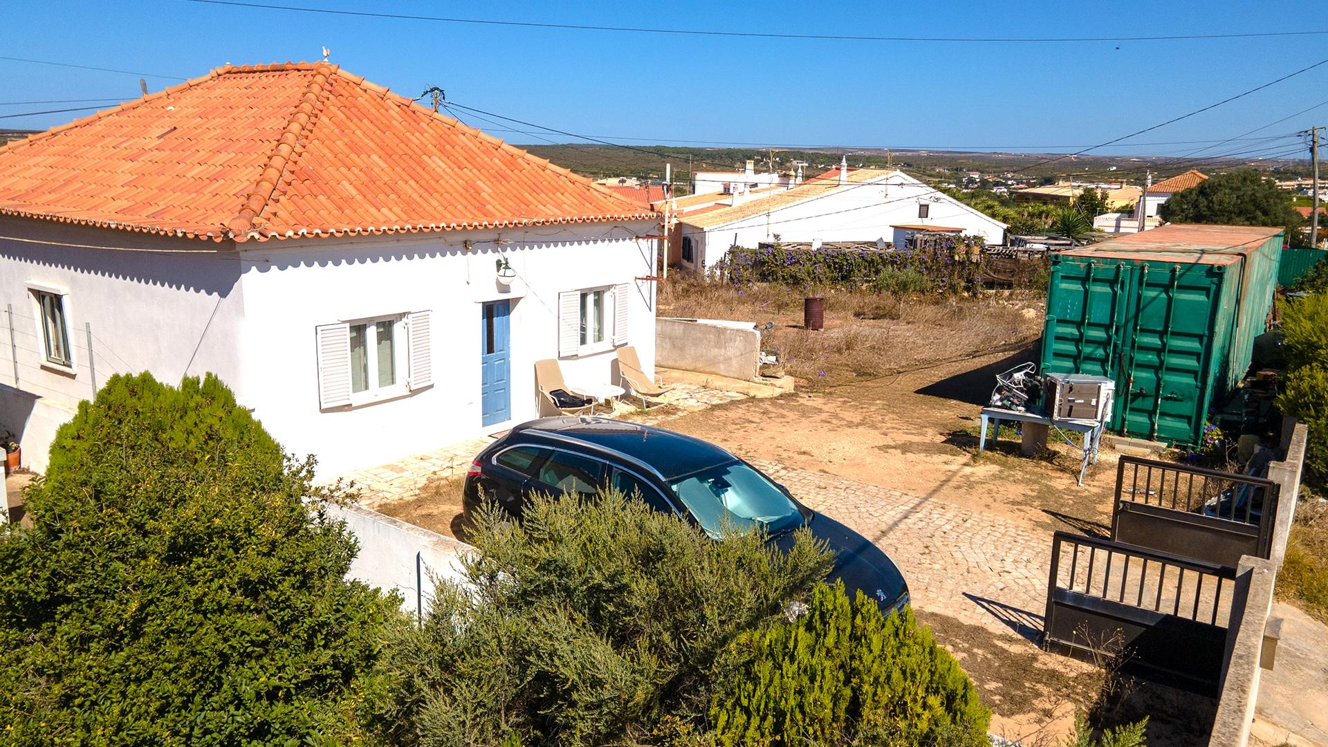 Moradia T3 + Lote na Vila de Sagres, Algarve