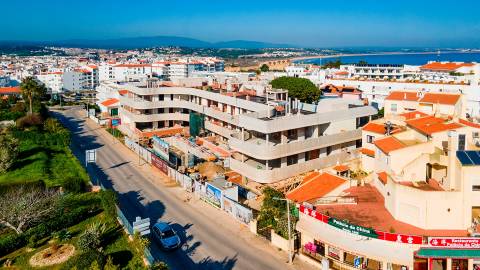 Apartamento T1 à Venda em Novo Condomínio em Lagos