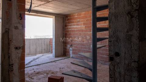 Novo Apartamento de Luxo com Terraço e Jacuzzi em Lagos