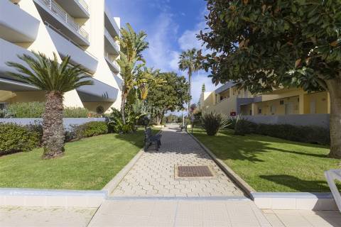 Apartamento T1 com Piscina na Meia Praia, Lagos