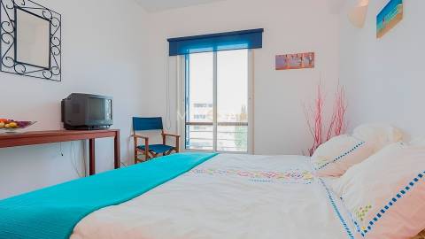 Apartamento T2 com Varanda e Garagem na Marina de Lagos