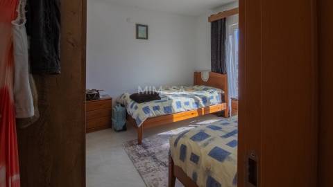 Moradia Independente com Jardim e Potencial para Piscina, Aljezur