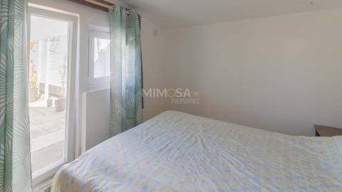 Moradia Independente com Jardim e Potencial para Piscina, Aljezur