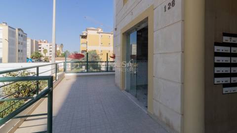 Loja  Venda em Lagos (São Sebastião e Santa Maria),Lagos