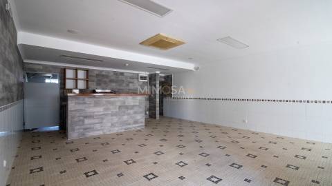 Loja  Venda em Lagos (São Sebastião e Santa Maria),Lagos