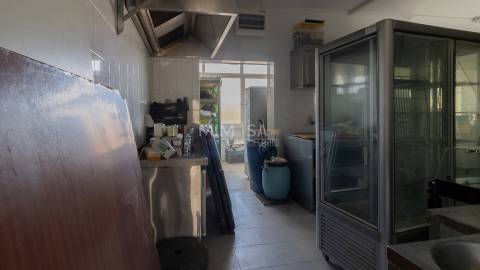 Loja  Venda em Lagos (São Sebastião e Santa Maria),Lagos