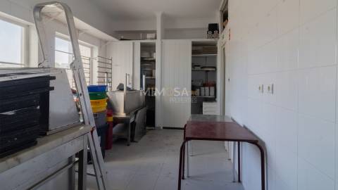 Loja  Venda em Lagos (São Sebastião e Santa Maria),Lagos