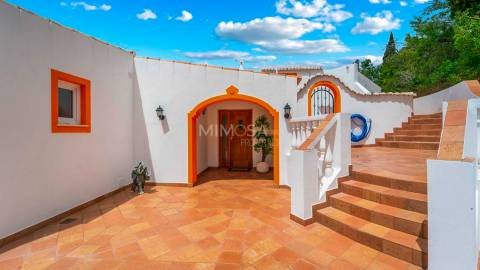 VISTA MAR - Moradia T6 Exclusiva à Venda em Lagos